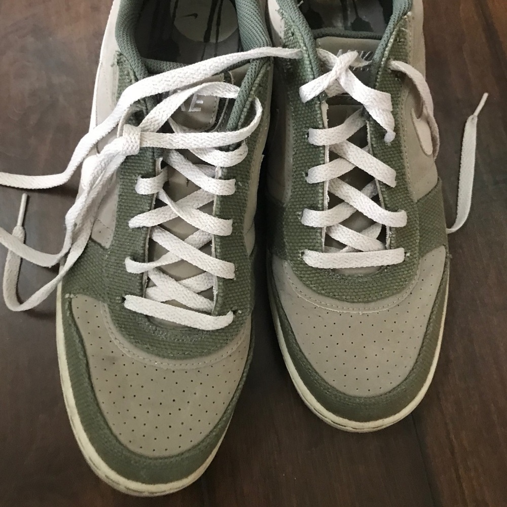 Forest Green Nike Men’s Shoes
